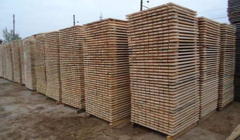 Цена аренды от 8 рублей в сутки за 1 настил.